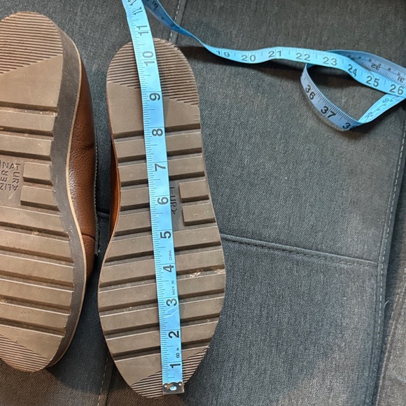 Naturalizer Emmal Slip - On loafers in brown color with a lug sole - Picture 9 of 9